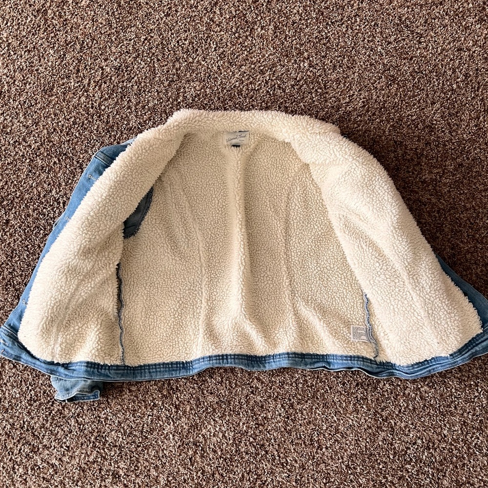 Jean Jacket - Picture 3 of 4
